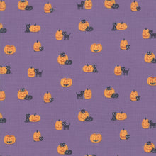 Load image into Gallery viewer, Ghouls and Goodies Cat O'Lantern in WItches Brew, Stacy Iest Hsu, 20684 17