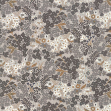 Load image into Gallery viewer, Stiletto Anjalina in Silver, BasicGrey, Moda Fabrics, 30611 14
