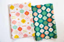 Load image into Gallery viewer, Polar Magic Bear Baubles Bundle, 2 Pieces, Lemonni, 90175