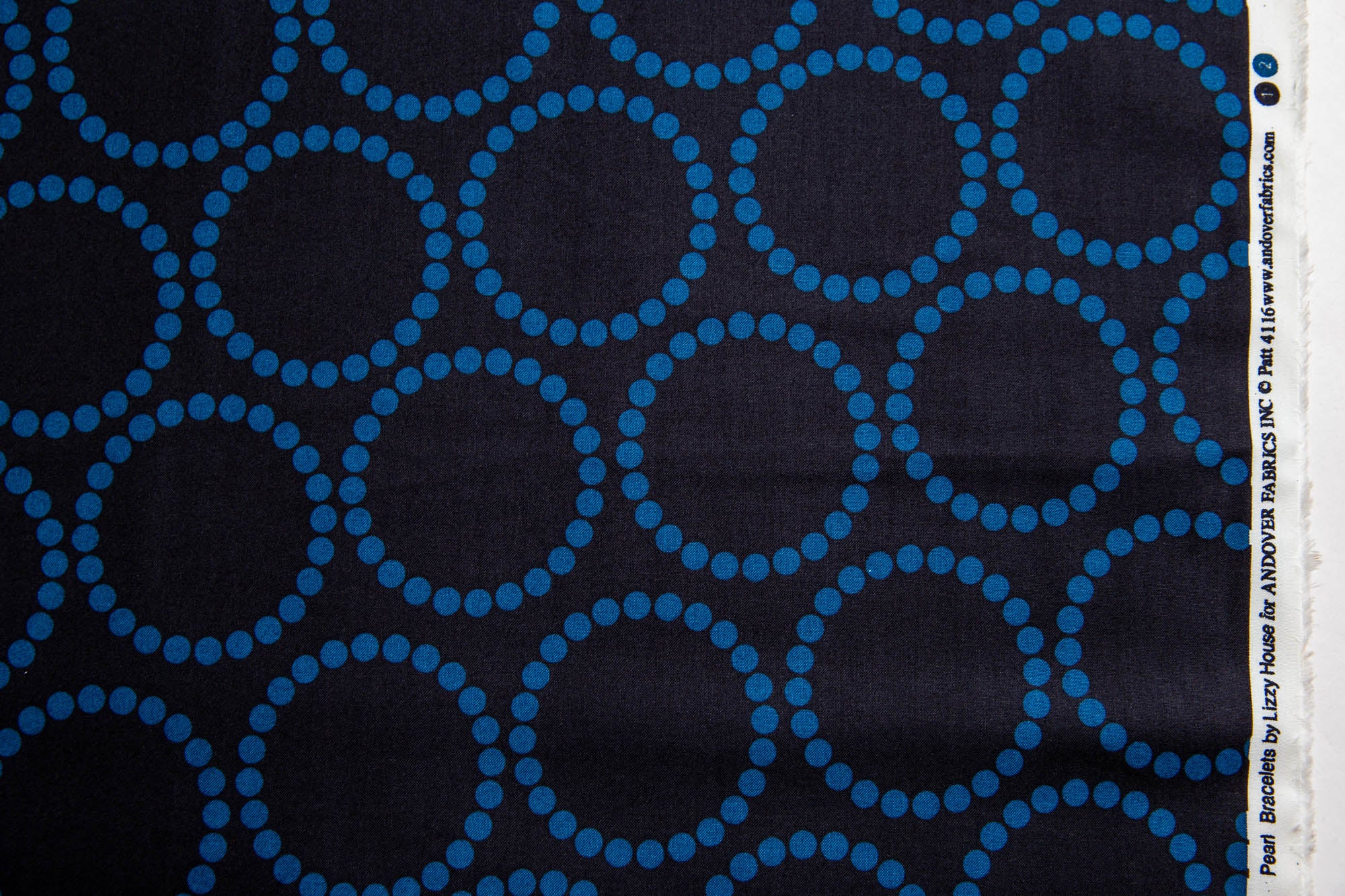 Pearl Bracelet in Midnight, Tonal Pearl Bracelet, Lizzy House, A-4116-B5