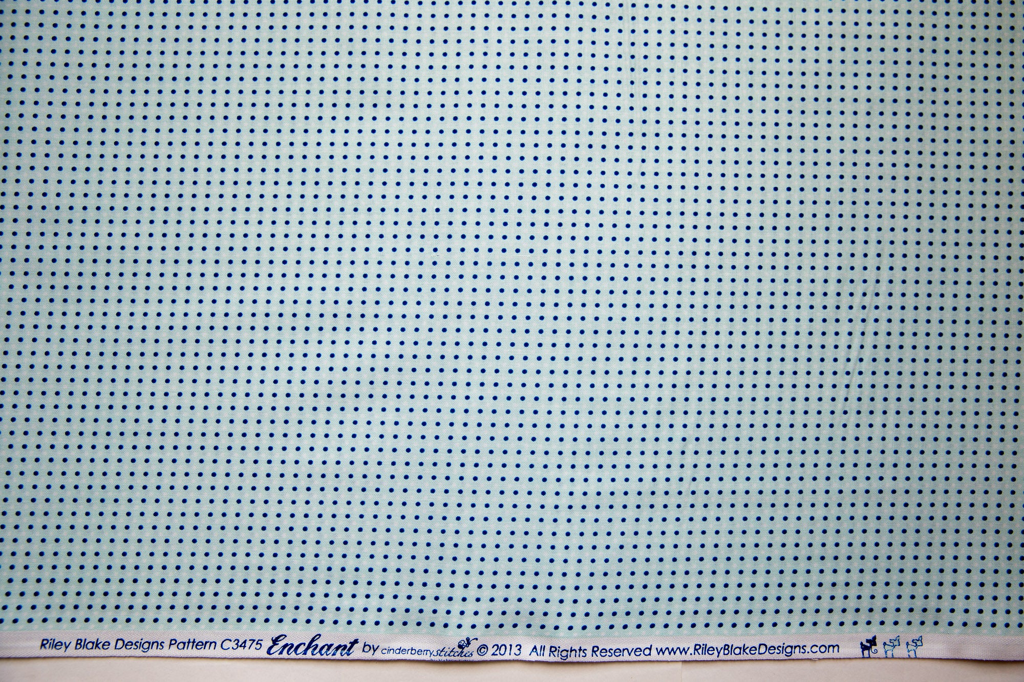Enchant Dots in Aqua, Cinderberry Stitches, Natalie Lymer, C3475-AQUA