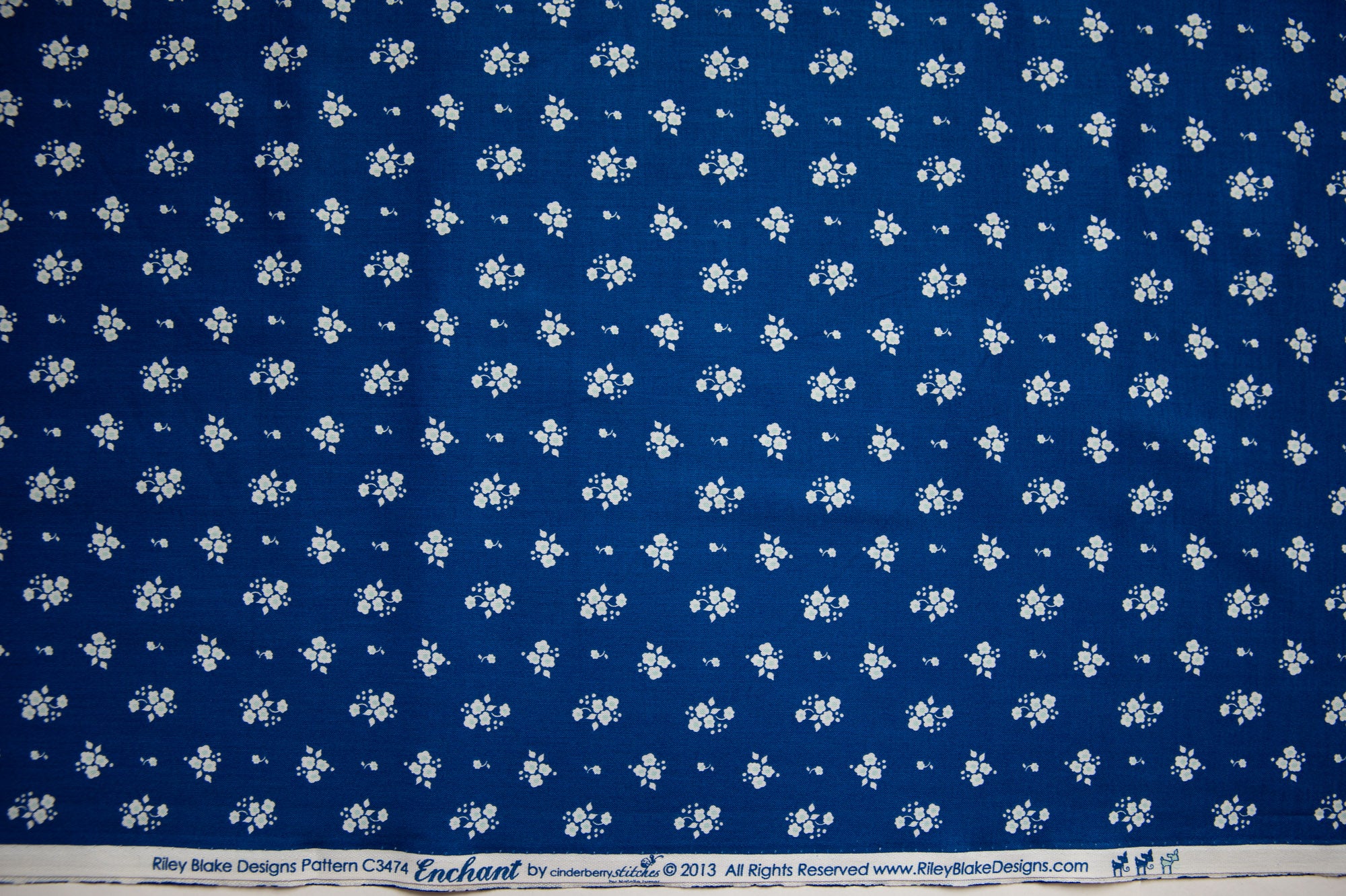 Enchant Floral in Navy, Cinderberry Stitches, Natalie Lymer, C3474-NAVY