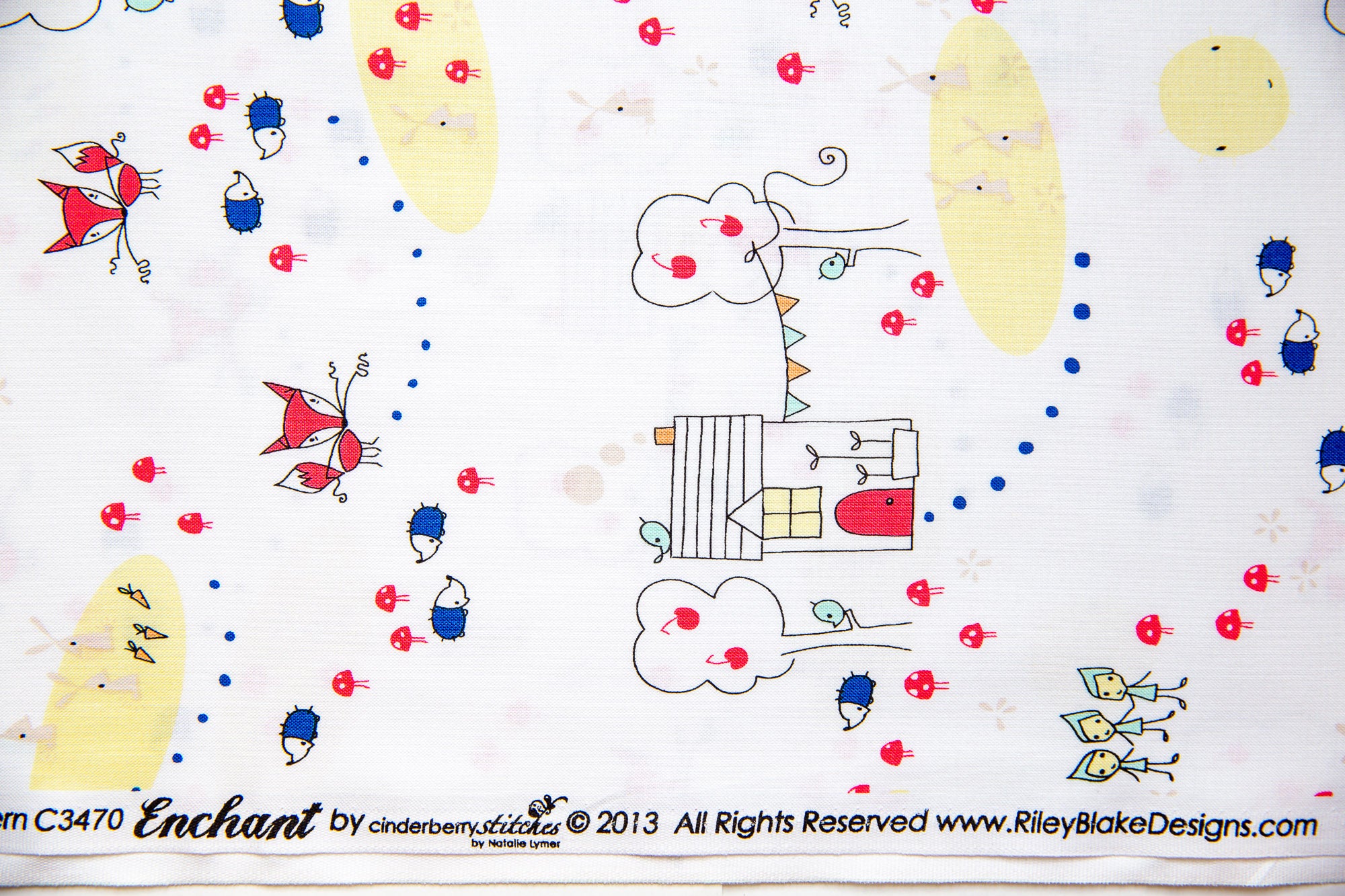 Enchant Main in White, Cinderberry Stitches, Natalie Lymer, C3470-WHITE