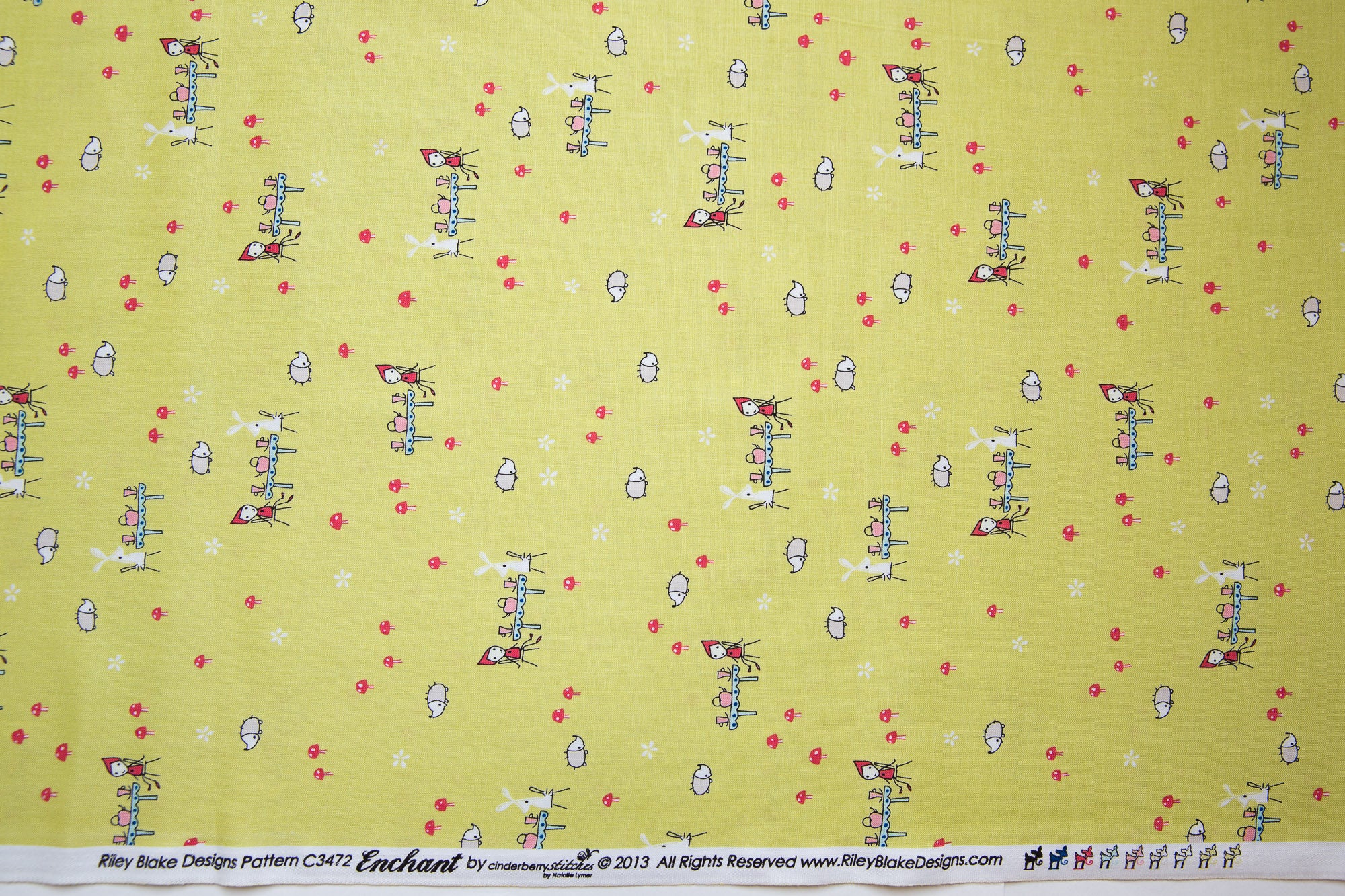 Enchant Tea Party in Lime, Cinderberry Stitches, Natalie Lymer, C3472-GREEN
