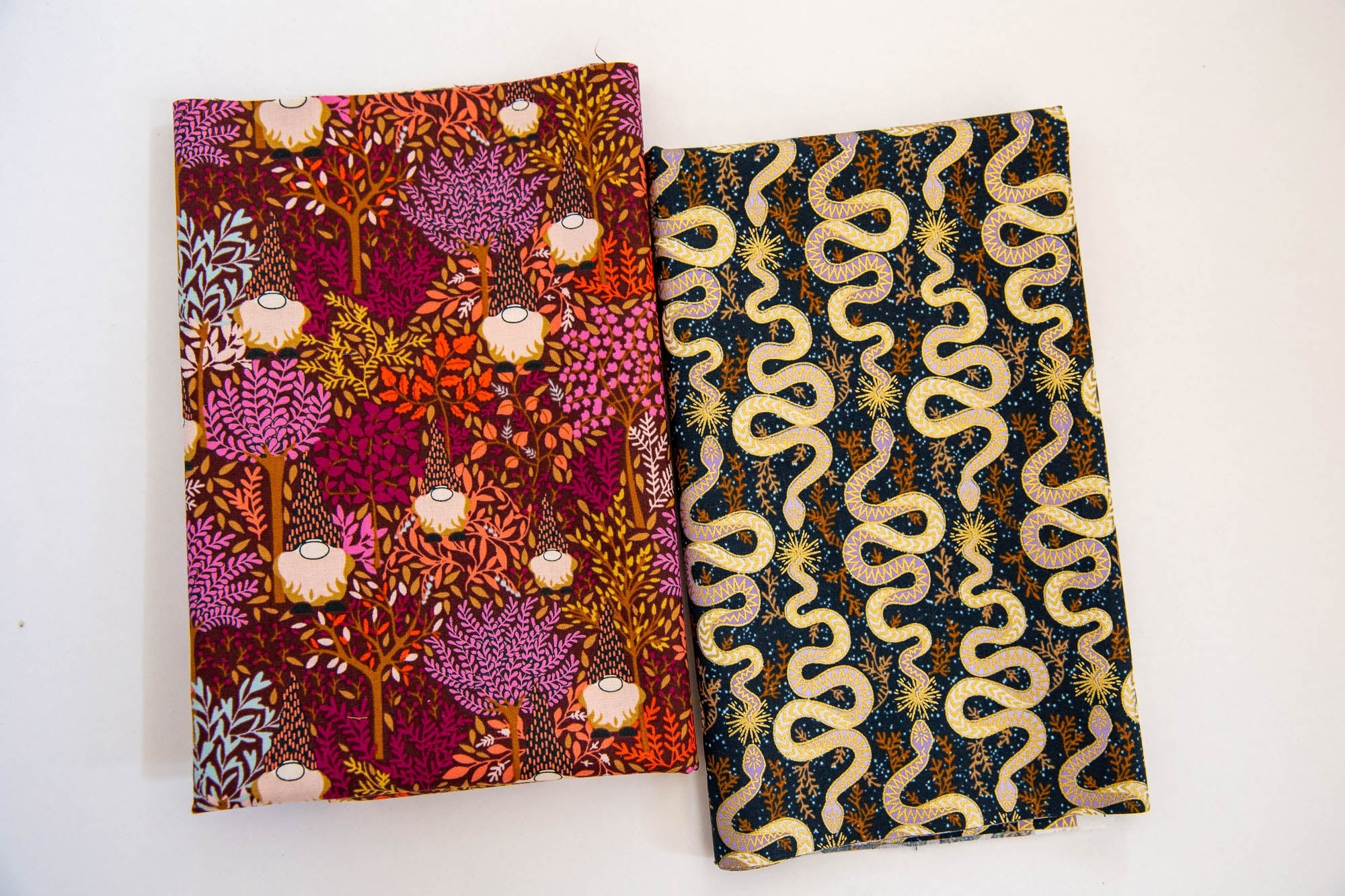 Myth + Dream Phantasmagorian in Serenity Metallic, Mercedes Cortes, ME102-SR2M