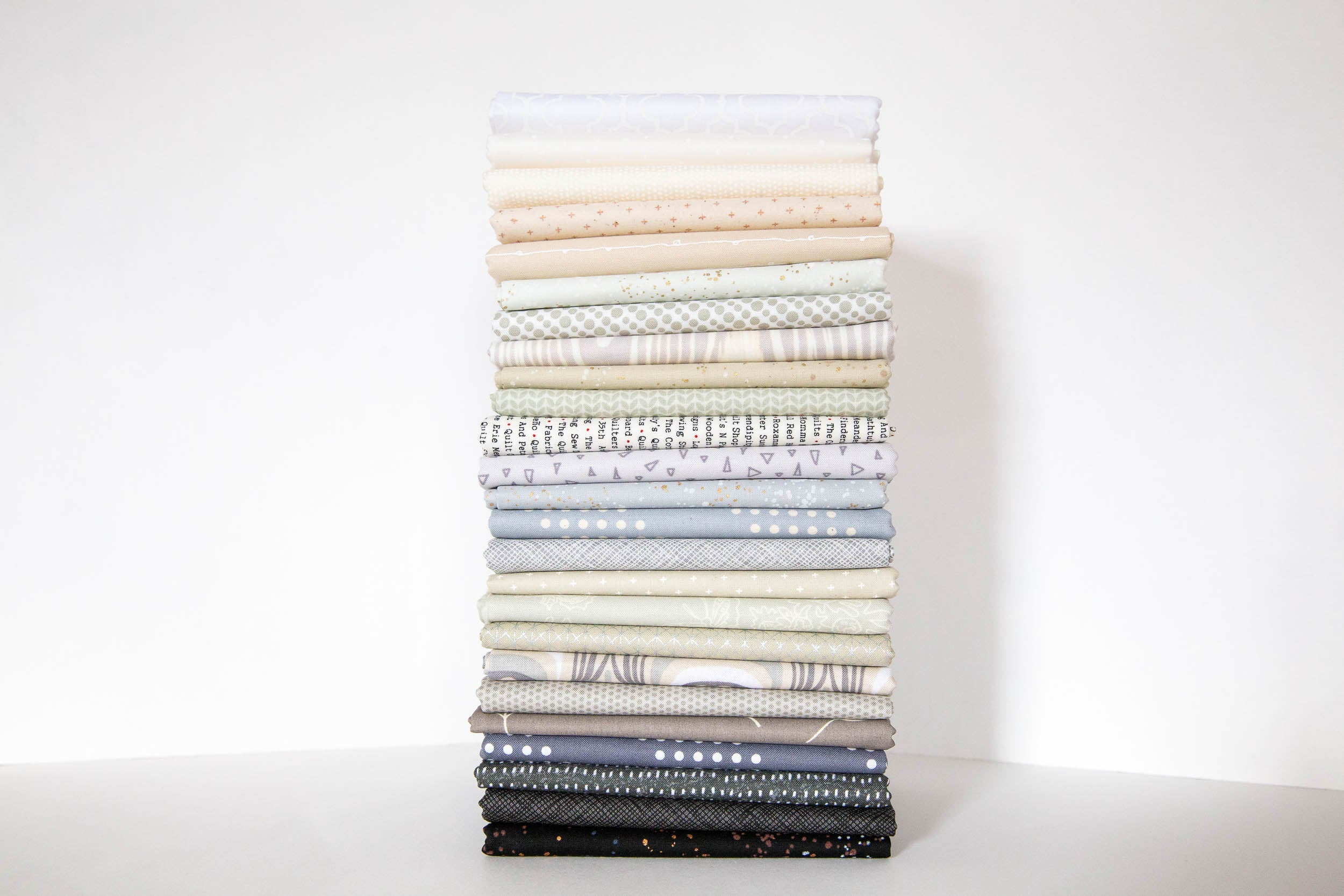 Grayscale Feathers Bundle, 24 Pieces, Alison Glass Feathers Quilt Along Bundle