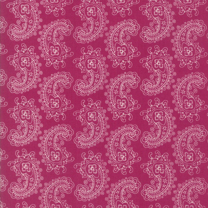 Spellbound Paisley in Mystical Plum, Urban Chiks, 100% Cotton, Moda Fabrics, 31113 14