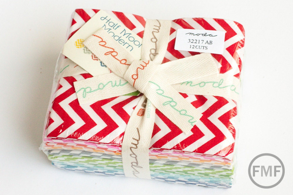 Fat Quarter Bundle Half Moon Modern Small Zig Zag in 12 Colors, Moda Fabrics, 100% Cotton Fabric, 32217AB
