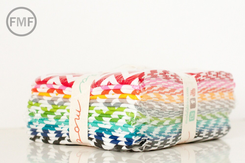Fat Quarter Bundle Half Moon Modern Small Zig Zag in 12 Colors, Moda Fabrics, 100% Cotton Fabric, 32217AB