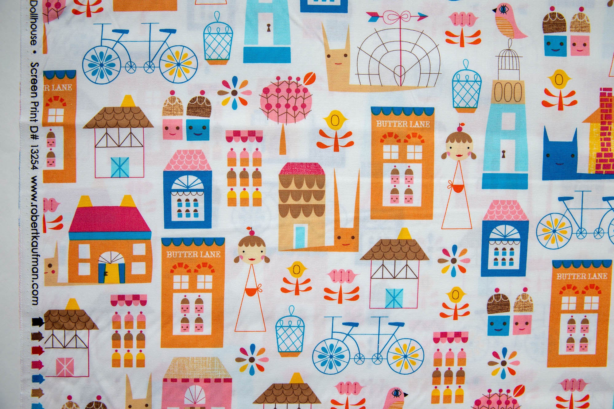 Suzy's Dollhouse Bundle, 8 Pieces, Suzy Ultman, ASD-13250