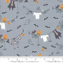 Load image into Gallery viewer, Ghouls and Goodies Creepy Clothesline in Haze, Stacy Iest Hsu, 20681 15
