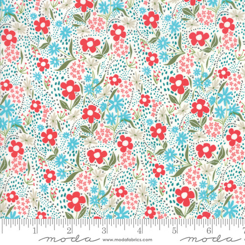 Farm Charm Floral in Multi, Gingiber, Moda Fabrics, 48295 11