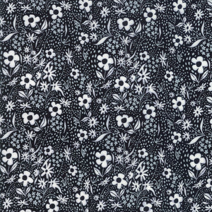 Farm Charm Floral in Kettle Black, Gingiber, Moda Fabrics, 48295 12