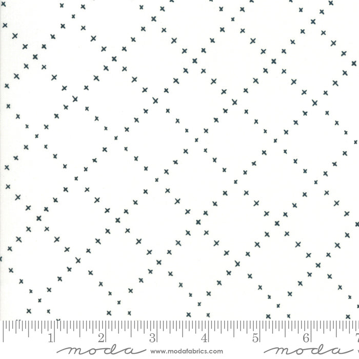 Farm Charm Lattice in Cloud White, Gingiber, Moda Fabrics, 48297 11