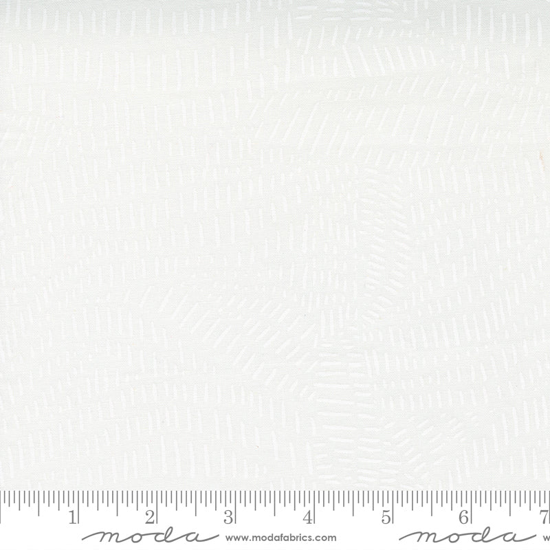 Words to Live By Scattered Lines in Cloud, Gingiber, Moda Fabrics, 48323 24