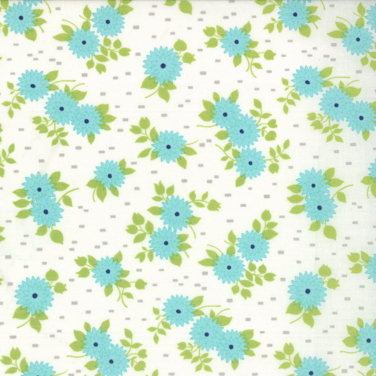 Happy Go Lucky Mum in White and Aqua, Bonnie and Camille, Moda Fabrics, 55063-22