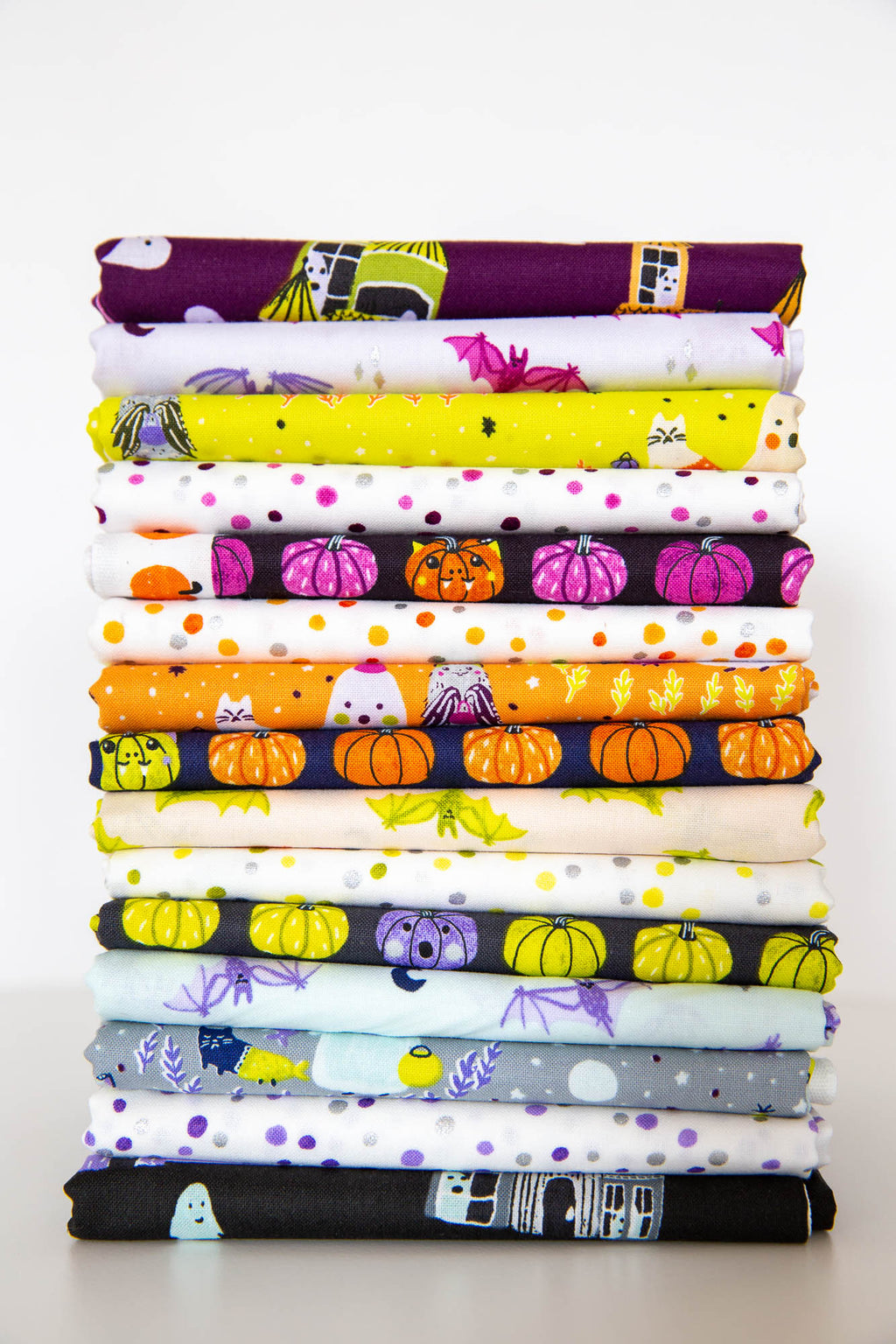 Bring Your Own Boos Ghost Hosts Bundle, 2 Pieces, Jessica Zhao, Calli and Co., CC300