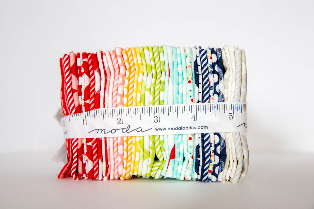 Bonnie and Camille Basics Precut Fat Eighth Bundle, 55023F8, Bonnie & Camille