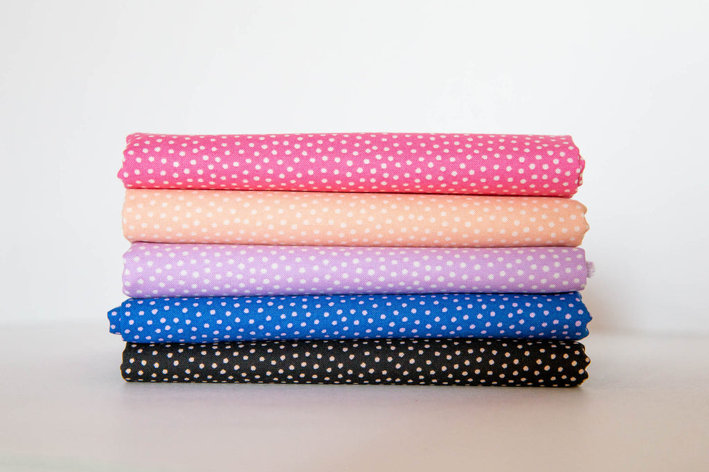 Florida Sand Dots in Black, Sarah Watts, RS2061-16