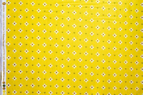 Meadow Flower in Yellow, The Lovely Hunt, Lizzy House, A-5678-GY