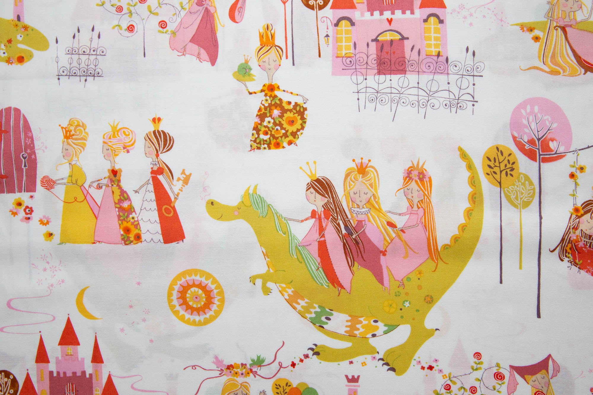 Once Upon a Time Princess Kingdom in Natural, De Leon Design Group, DE-7699-AR