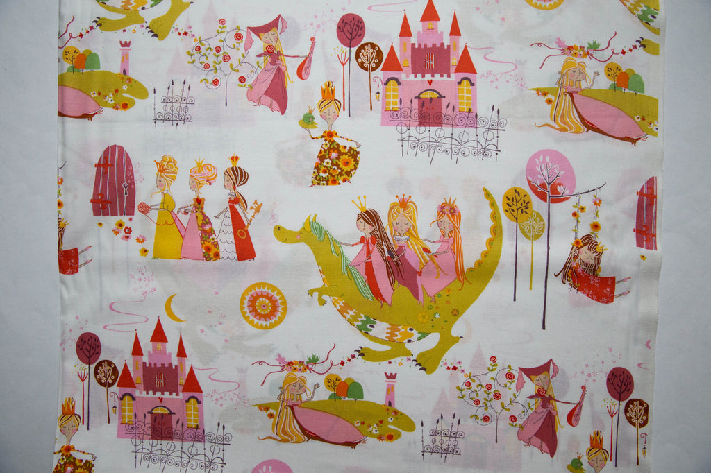 Once Upon a Time Princess Kingdom in Natural, De Leon Design Group, DE-7699-AR