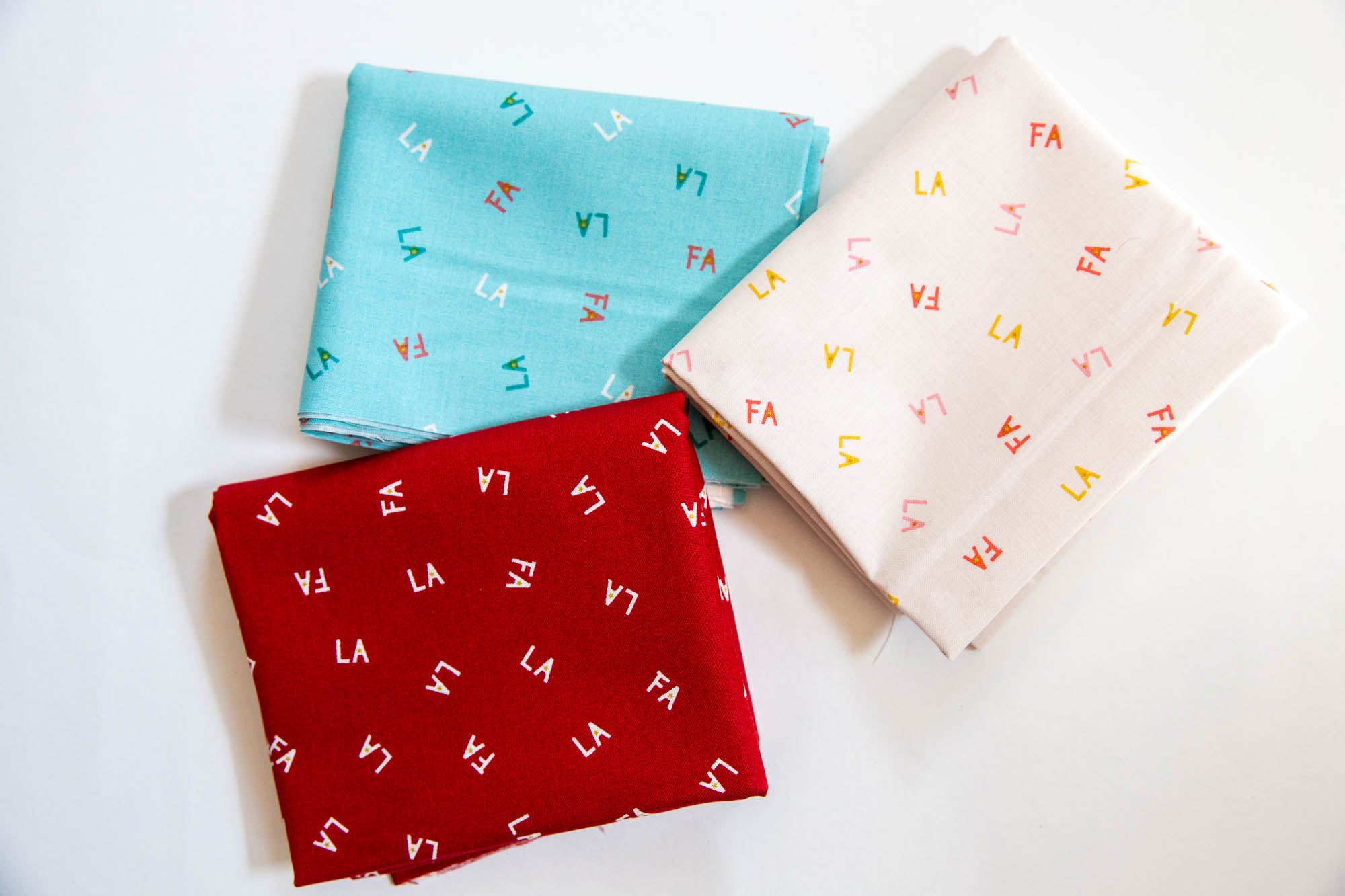 Polar Magic Fa La La in Red, Lemonni, 90179-26