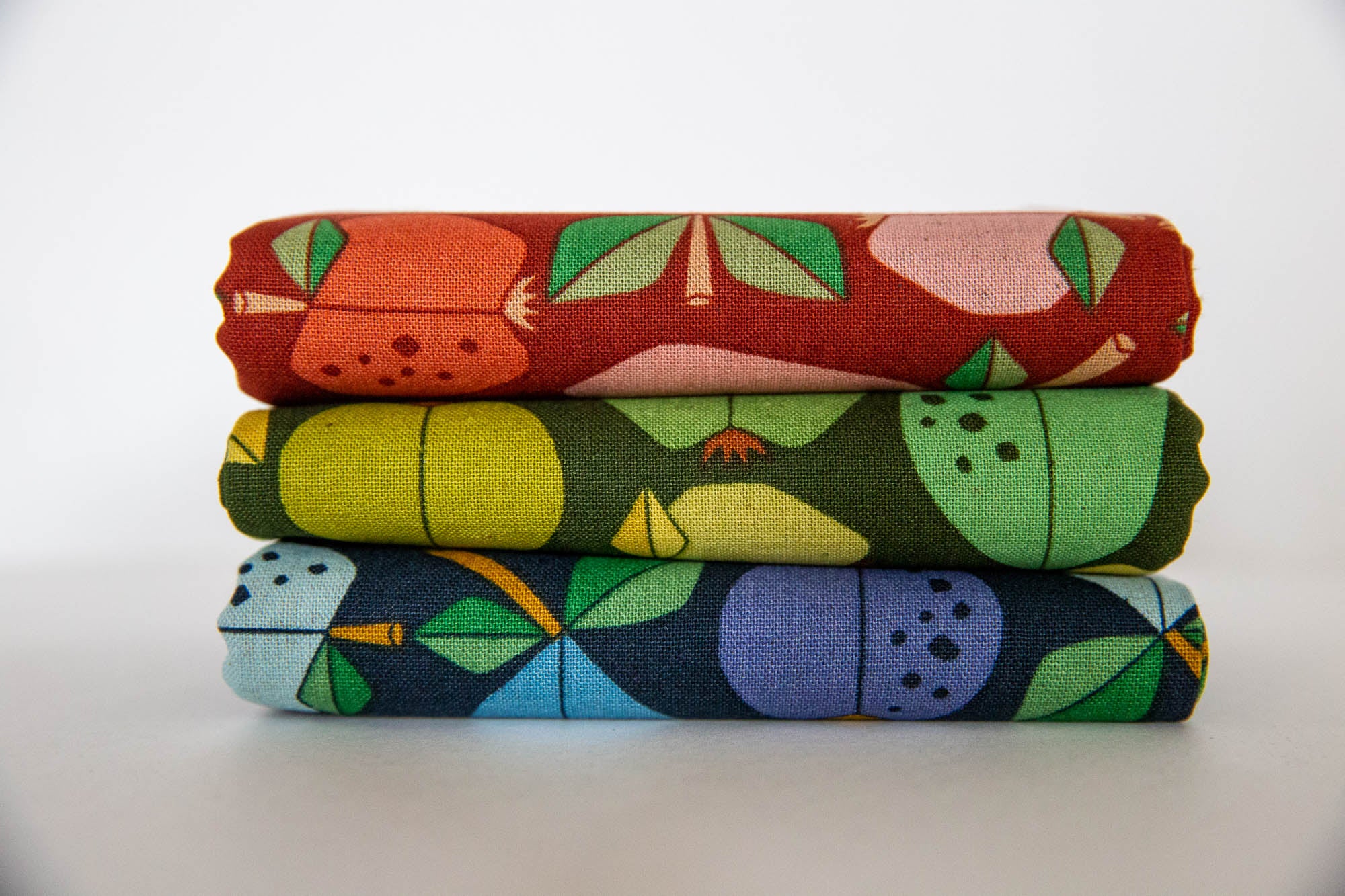 Under the Apple Tree CANVAS Orchard Bundle, Loes Van Oosten, LV503