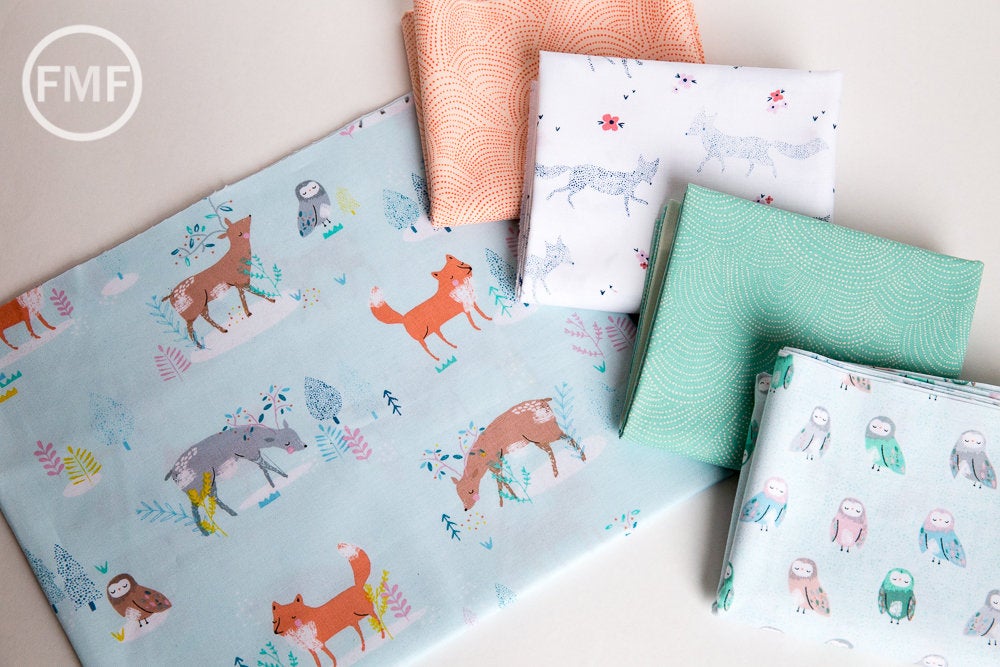 Pine Grove Dotted Foxes in White, Stella-699 White