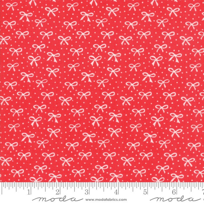 Best Friends Forever Just a Pretty Bow in Red, Stacy Iest Hsu, 100% Cotton Fabric, Moda Fabrics, 20627 14