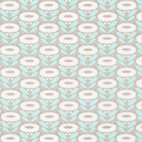Morning Song Lazy Daisy in Turquoise, Elizabeth Olwen, 100% GOTS-Certified Organic Cotton, Cloud9 Fabrics, 130103