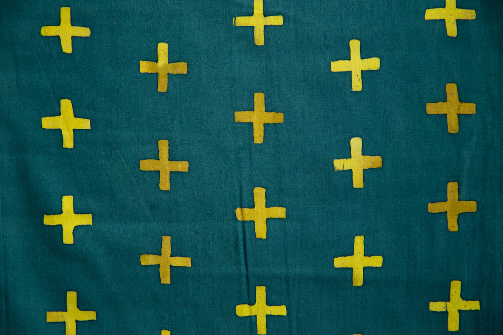 23-Inch End of Bolt Remnant Plus in Teal, Handcrafted, Alison Glass, AB-7398-T