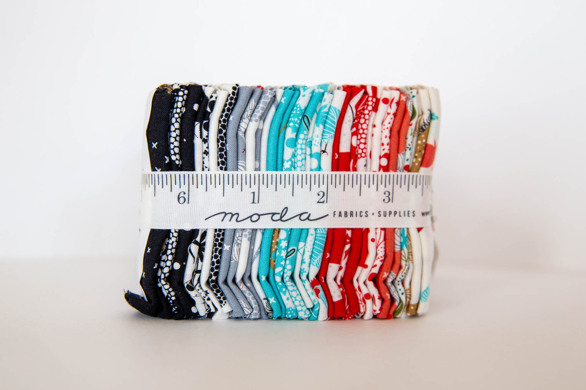 Farm Charm Precut Fat Eighth Bundle, Gingiber, 48290F8