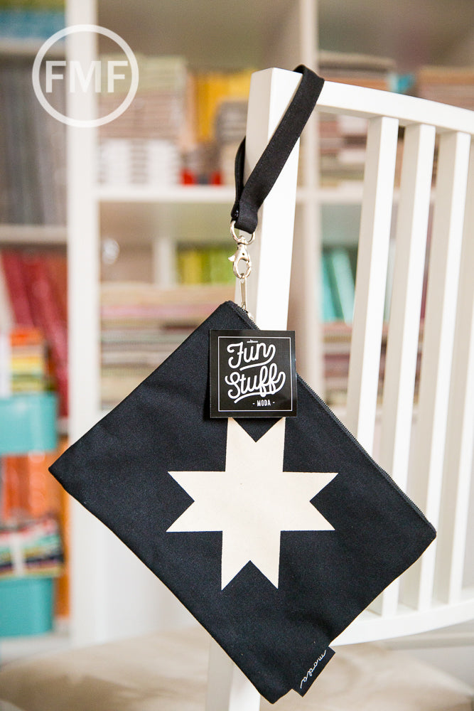 Moda Quilt Block Zip Bag, 963-64